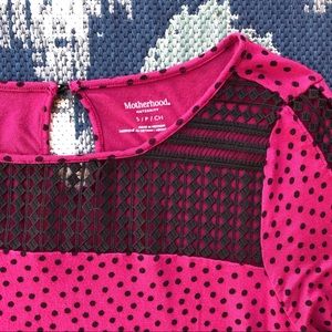 Women’s Small Motherhood Maternity Top EUC 💕